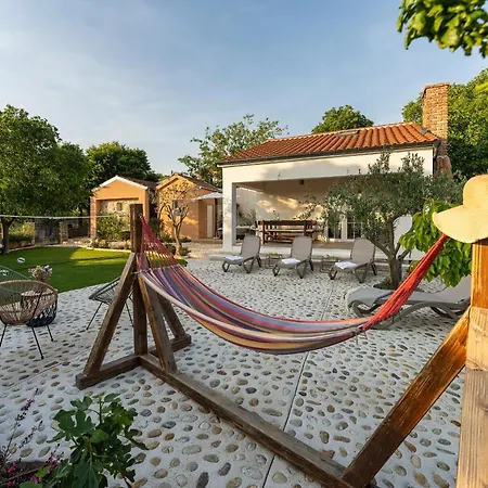 - Thorak Villa *