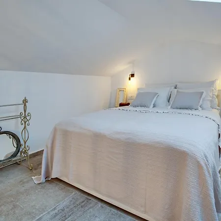 - Thorak Villa