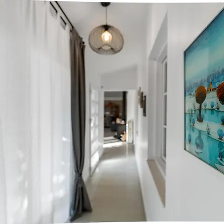 - Thorak Villa Anic